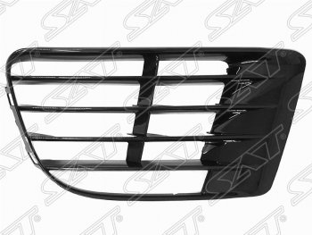 Решётка в передний бампер 3D SAT Volkswagen Golf  6 (2008-2014) хэтчбэк 5 дв.