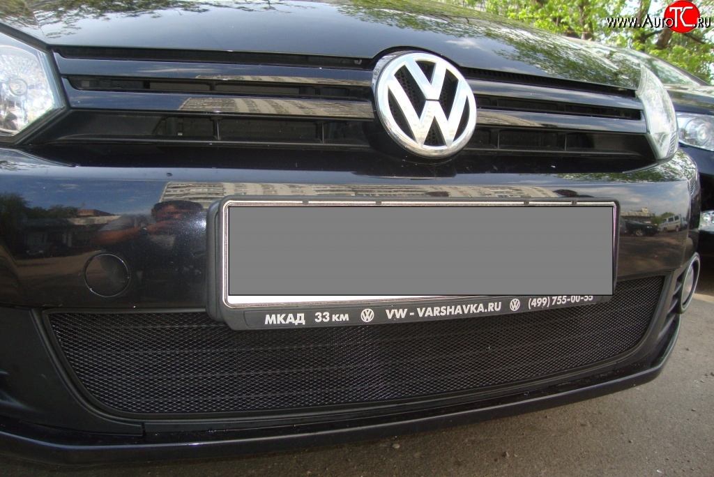 1 469 р. Сетка на бампер Russtal (черная) Volkswagen Golf 6 хэтчбэк 5 дв. (2008-2014)  с доставкой в г. Керчь