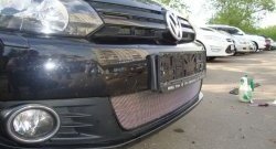 1 539 р. Сетка на бампер Russtal (хром) Volkswagen Golf 6 хэтчбэк 5 дв. (2008-2014)  с доставкой в г. Керчь. Увеличить фотографию 2