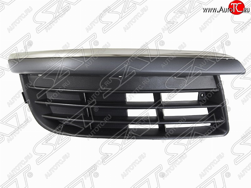 1 539 р. Правая Заглушка в бампер под ПТФ (c хром молдингом) SAT Volkswagen Jetta A5 седан (2005-2011)  с доставкой в г. Керчь