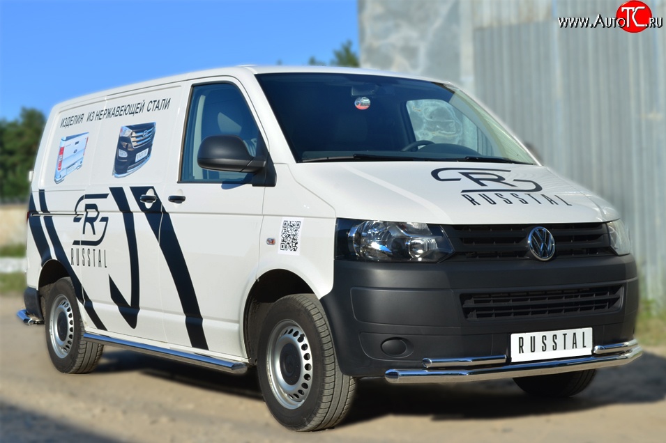 8 299 р. Правая защита порогов из круглой трубы диаметром 63 мм Russtal Volkswagen Transporter T6 дорестайлинг (2015-2019) (Защита порогов с со скосами на торцах (вариант 1))  с доставкой в г. Керчь