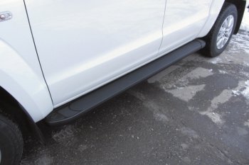 16 999 р. Алюминиевые пороги для ног Slitkoff (Optima)  Volkswagen Teramont  CA1 (2016-2020) дорестайлинг (Чёрные)  с доставкой в г. Керчь. Увеличить фотографию 2