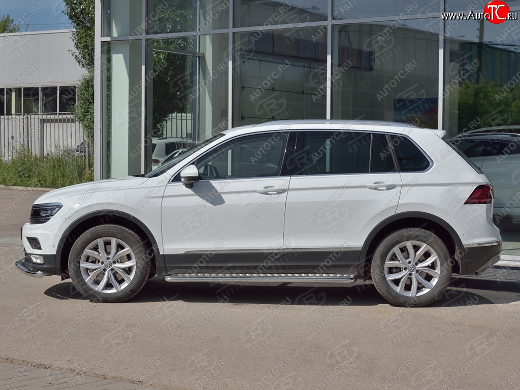 24 649 р. Пороги SLITKOFF труба d42 с листом (v1)  Volkswagen Tiguan  Mk2 (2016-2020) дорестайлинг  с доставкой в г. Керчь