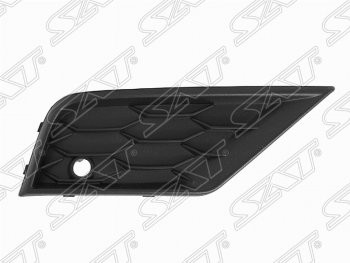 Правая Заглушка ПТФ в бампер SAT (с отверстием под сонар) Volkswagen Tiguan  Mk2 (2016-2020) дорестайлинг