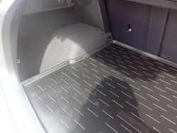 1 379 р. Коврик в багажник Aileron  Volkswagen Tiguan  Mk2 (2016-2022) дорестайлинг, рестайлинг  с доставкой в г. Керчь. Увеличить фотографию 2