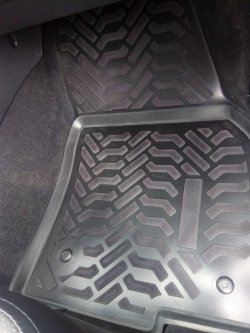 1 799 р. Коврики в салон Aileron 3D Volkswagen Tiguan Mk2 дорестайлинг (2016-2020)  с доставкой в г. Керчь. Увеличить фотографию 4