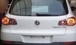 4 749 р. Накладки на фонари СТ Volkswagen Tiguan NF рестайлинг (2011-2017) (Неокрашенные)  с доставкой в г. Керчь. Увеличить фотографию 2