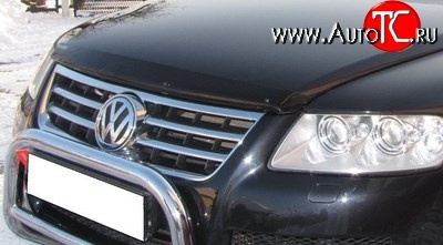 4 599 р. Дефлектор капота NovLine Volkswagen Touareg GP рестайлинг (2006-2010)  с доставкой в г. Керчь
