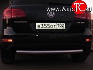 7 699 р. Защита заднего бампера d76 мм Металл Дизайн Volkswagen Touareg NF дорестайлинг (2010-2014) (полированная нержавейка)  с доставкой в г. Керчь