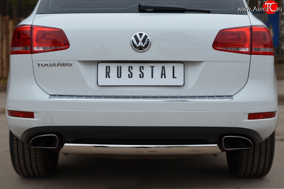 11 599 р. Защита заднего бампера (Ø75x42 мм, нержавейка) Russtal Volkswagen Touareg NF дорестайлинг (2010-2014)  с доставкой в г. Керчь